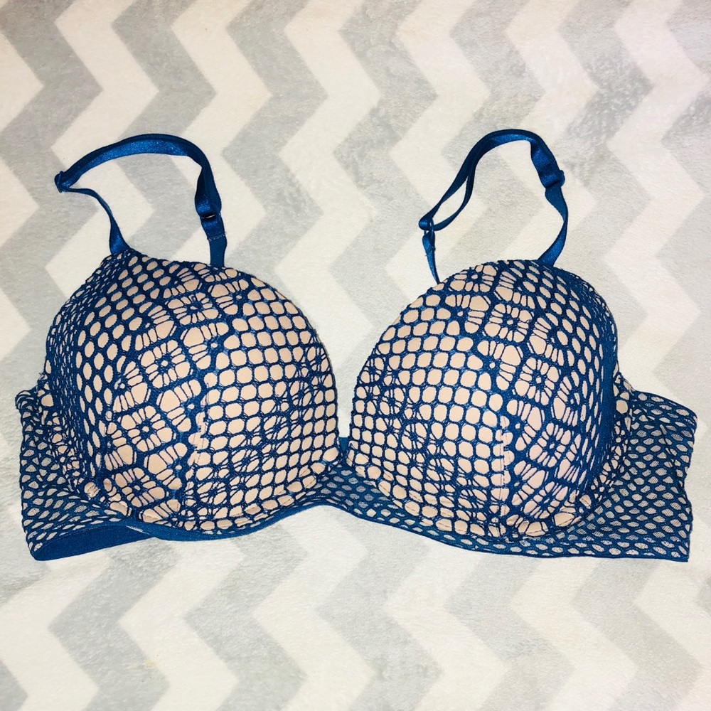 Victoria Secret 36C Very Sexy Bra